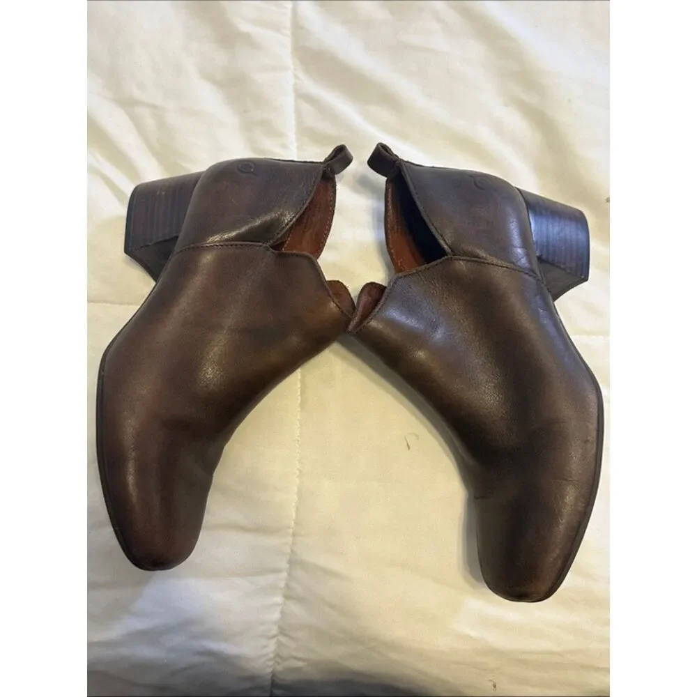 Born Aneto Leather Ankle Booties Womens 7M Block Heel Side Zip Cognac Brown
